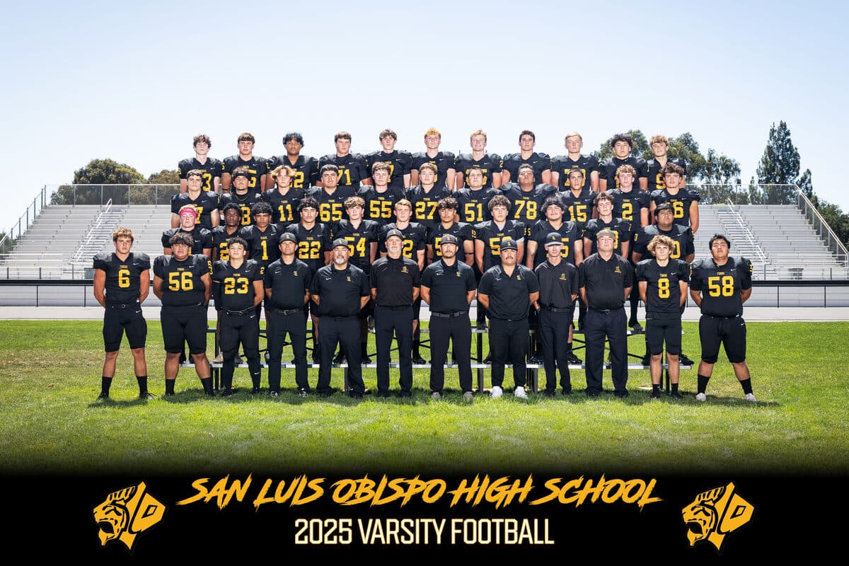 Football Varsity team photo
