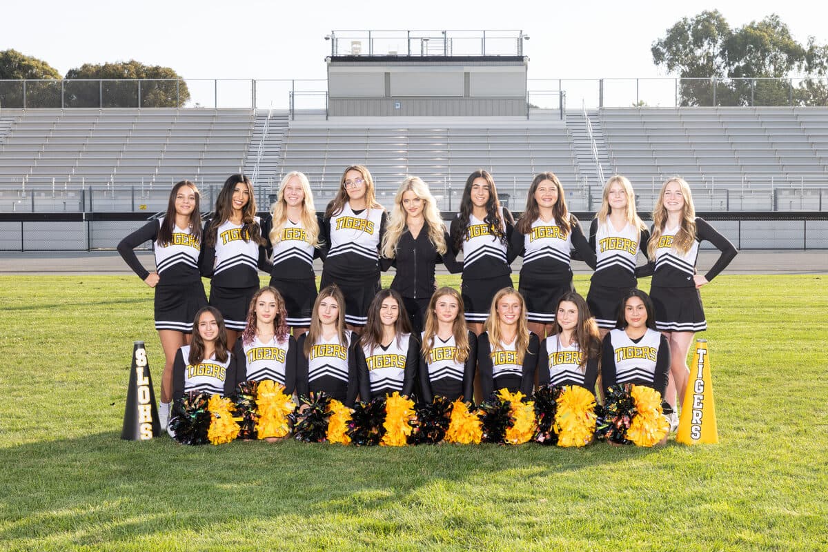 Tiger Cheer Frosh team photo