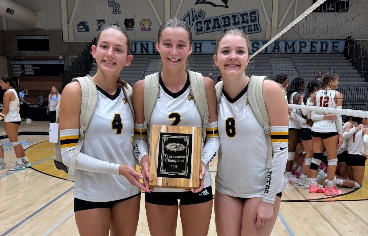 Girls Volleyball
